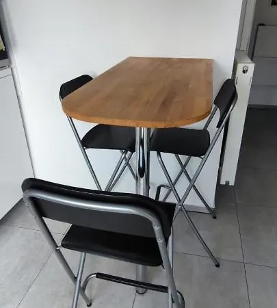 Joanna Apartment- Ma City 1